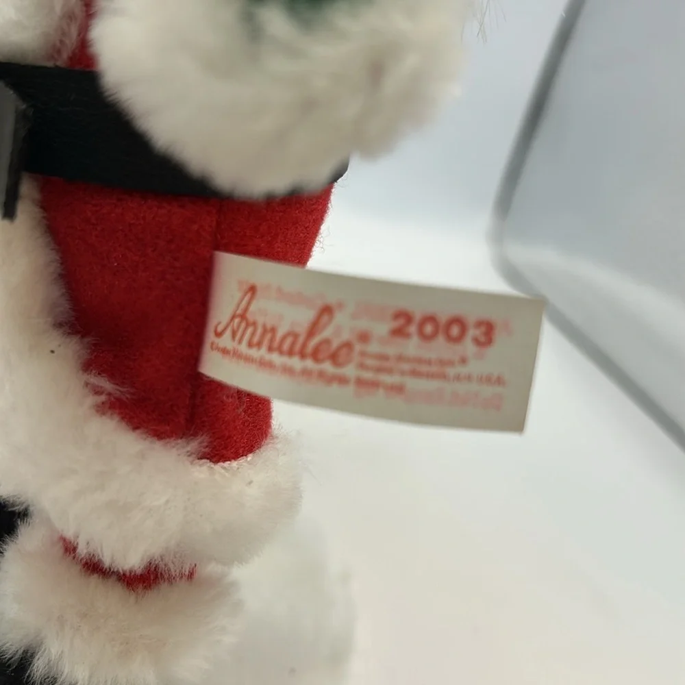 Annalee Santa Claus Holiday Figurine with Wreath